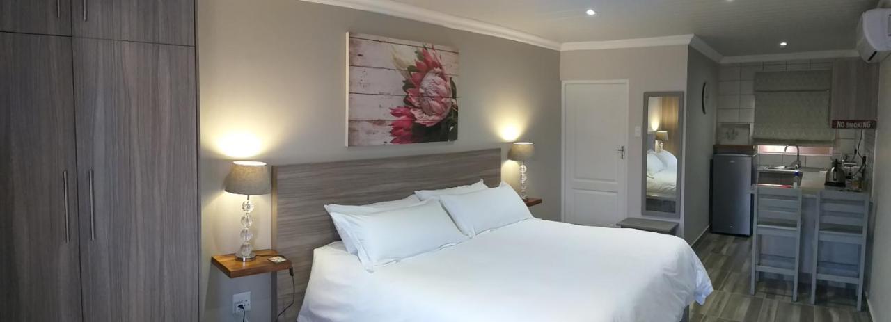 Ferienwohnung Schnehage Self Catering Bloemfontein Exterior foto