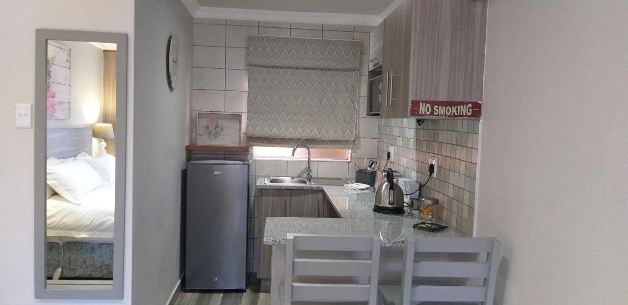 Ferienwohnung Schnehage Self Catering Bloemfontein Exterior foto