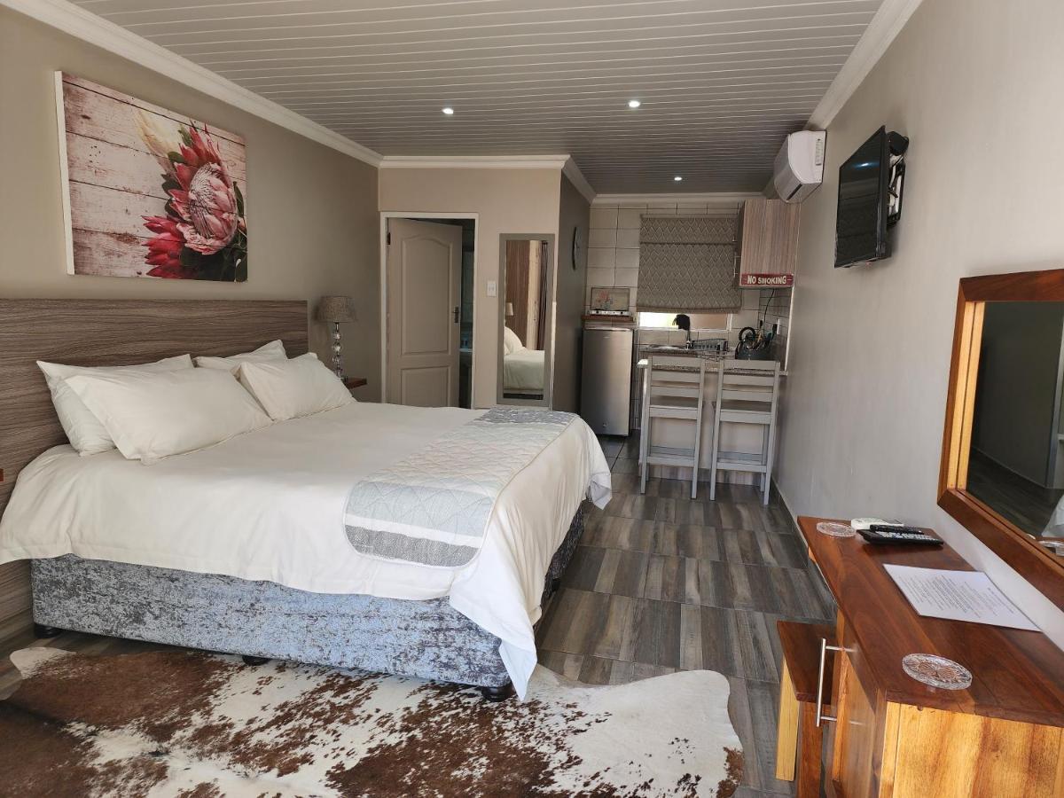 Ferienwohnung Schnehage Self Catering Bloemfontein Exterior foto